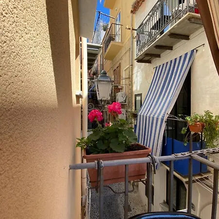 Carbonari House Cefalù