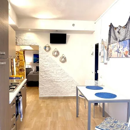 Carbonari House Cefalù