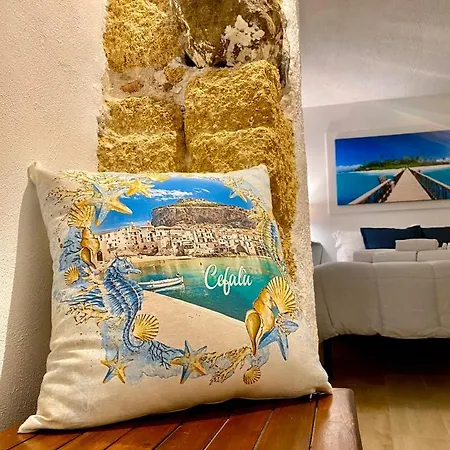 Carbonari House Cefalù