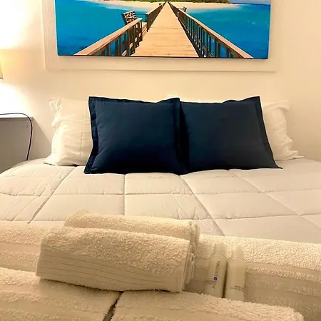 Carbonari House Daire *