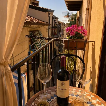 Carbonari House * Cefalù